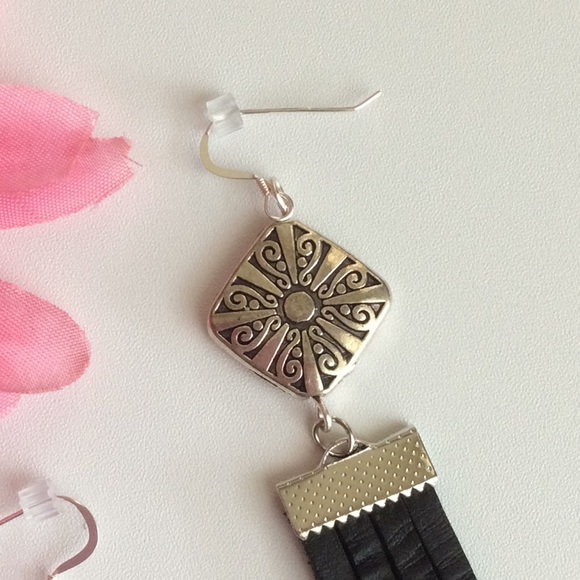 925 SS Leather Tassel Earrings - Picture 5 of 7